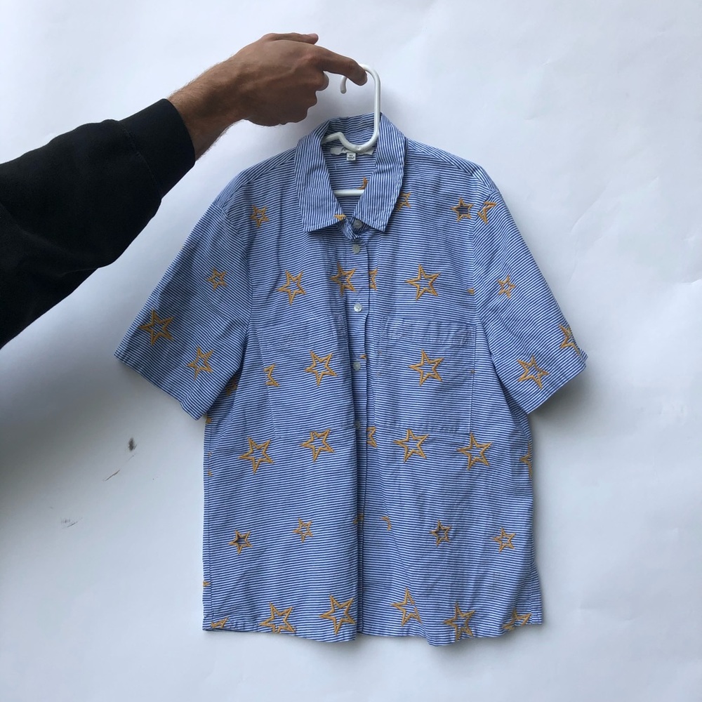 Women’s shirt